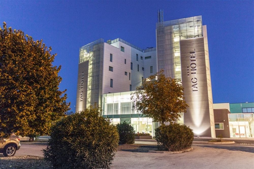 Tag Hotel Fano Exterior foto